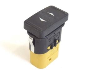 Cam Açma Düğmesi Focus C-Max Tekli