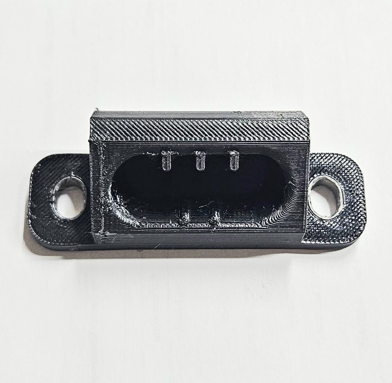 Sürgülü Kapı Alt Klavuz Dişi Connect