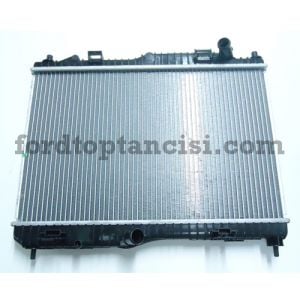 Su Radyatörü Courier 1.5 1.6 Tdci