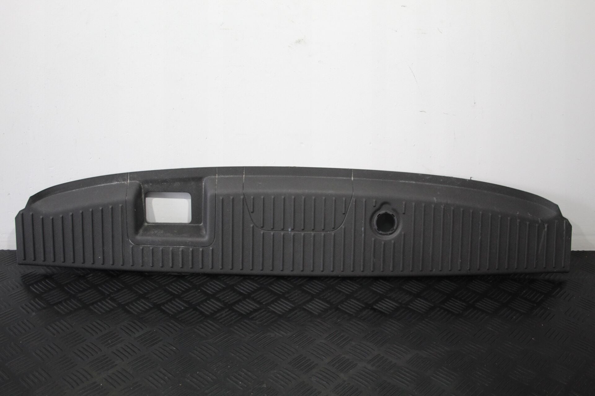 Bagaj Kilit Plastiği Alt Courier Arka Çift Kapı