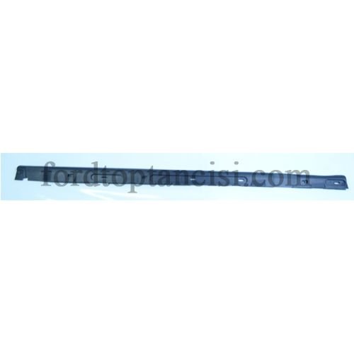 Marşpiyel Plastiği Focus Sağ