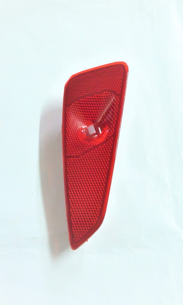 Arka Tampon Reflektörü Focus Sol Sedan 2019/-