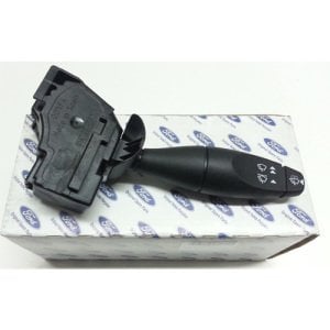 Silgi Kolu Arka Cam Yıkamalı Connect Focus Transit V184